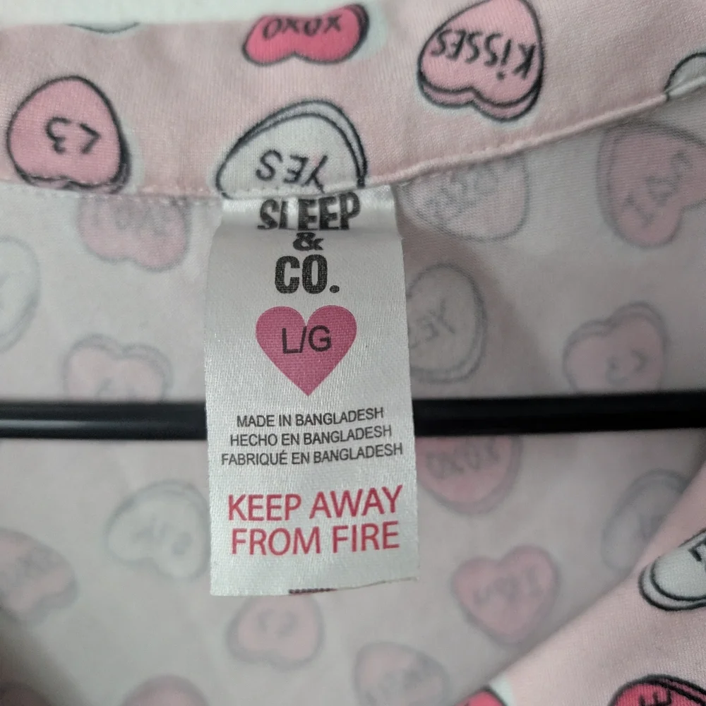 3 For $12 Clearance Sleep‎ & Co Valentine's Candy Hearts Short Sleeve Pajama Top - Picture 2 of 4